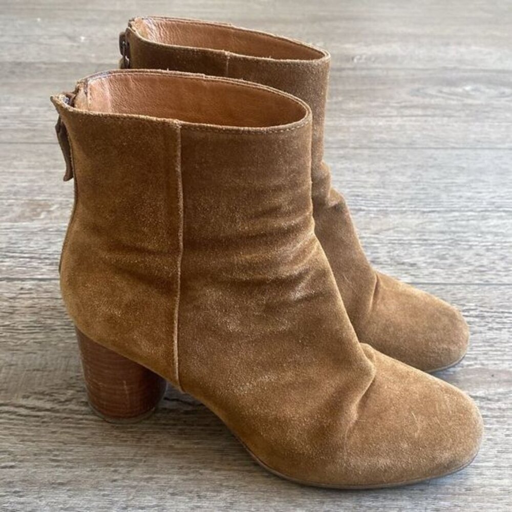 Sandro Paris Brown Tan Suede Ankle Boots w a Wooden Rounded Block Heel Size 38